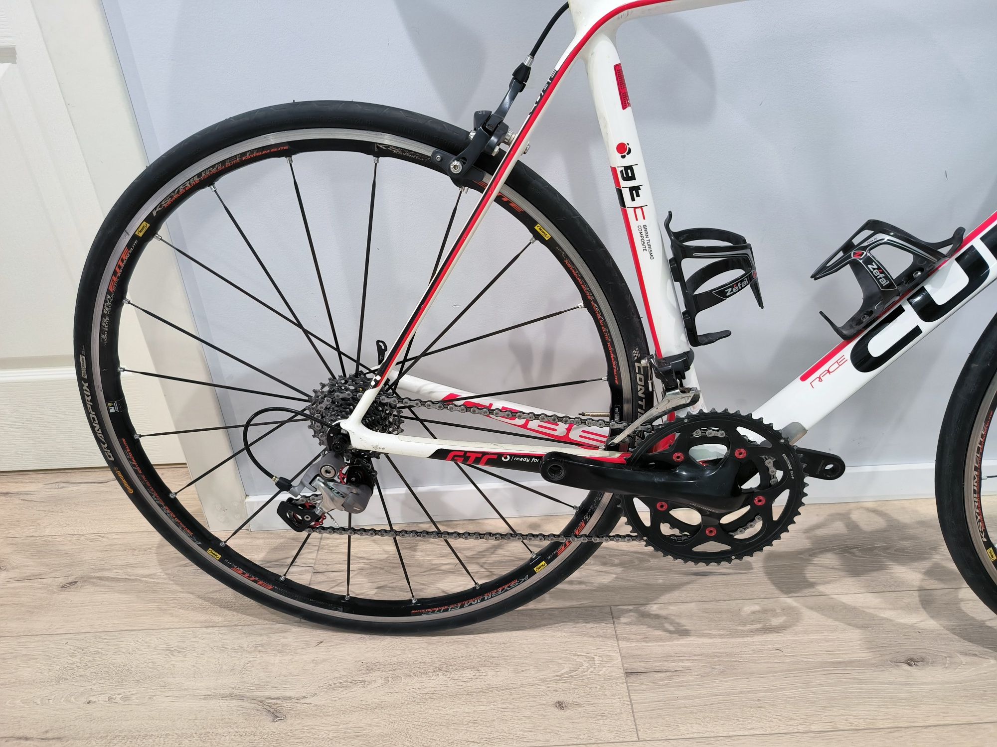 Bicicleta cursiera carbon Cube GTC Agree RACE mărime L 58