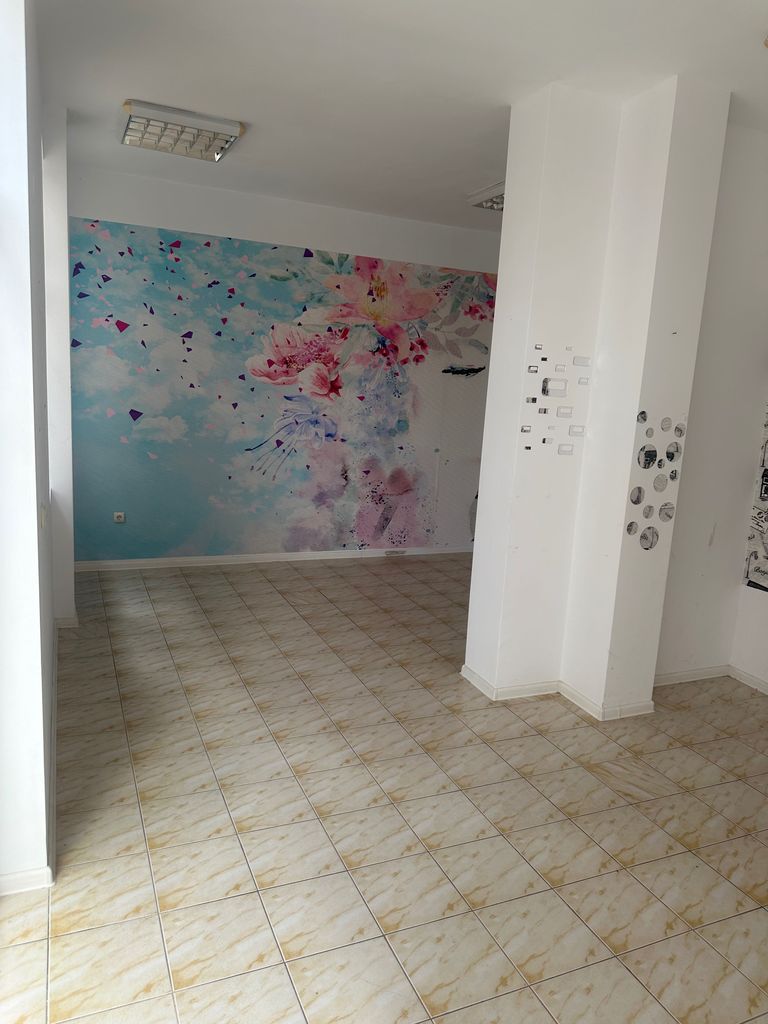 Продава се Магазин в Варна, Виница - 49 кв.м за 3123 €/кв.м - Снимка #2