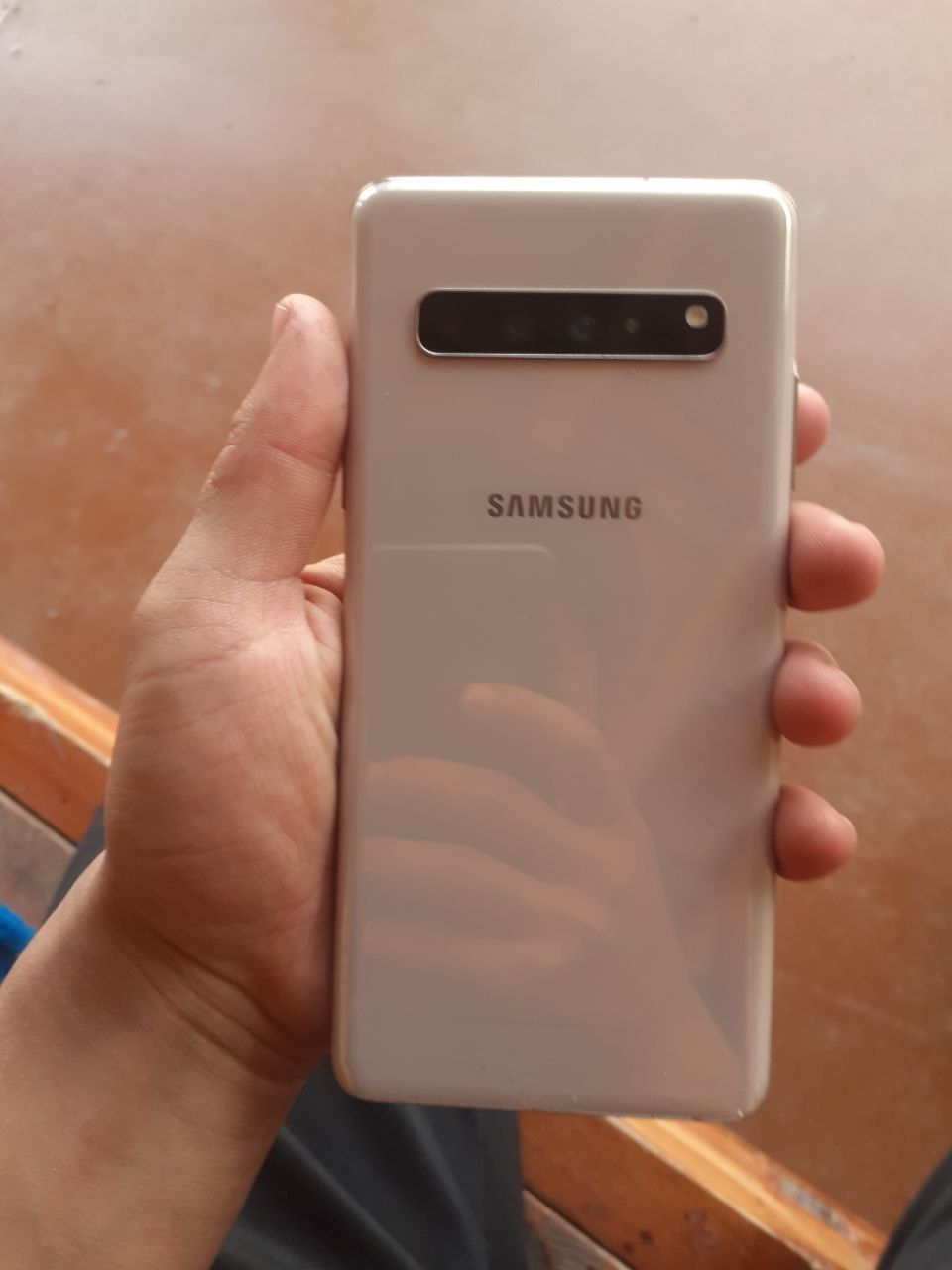 Samsung s10 5 g SOTILADI