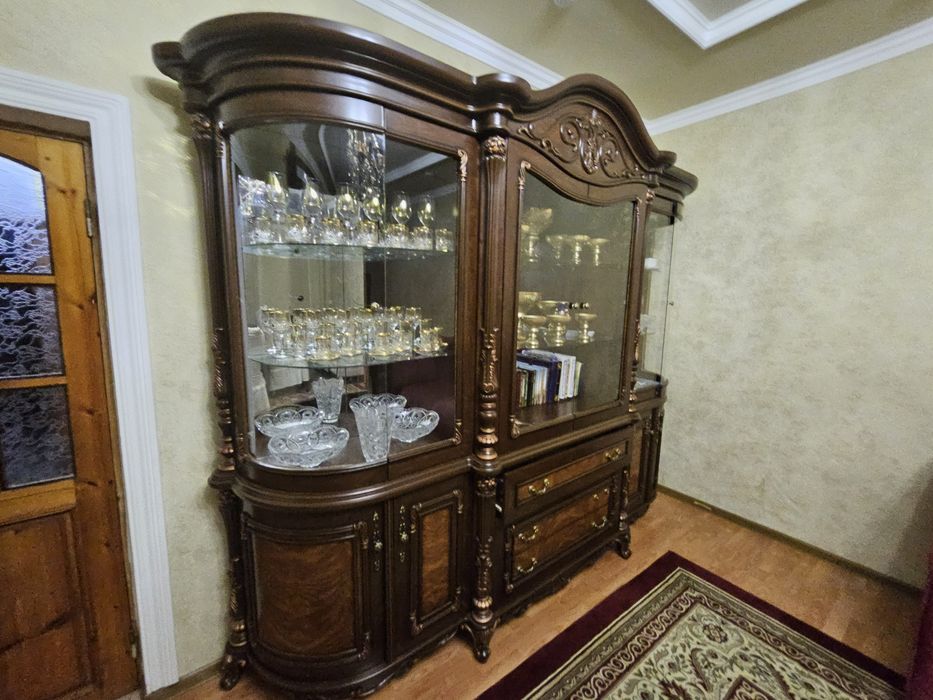 Стенка сотилади.