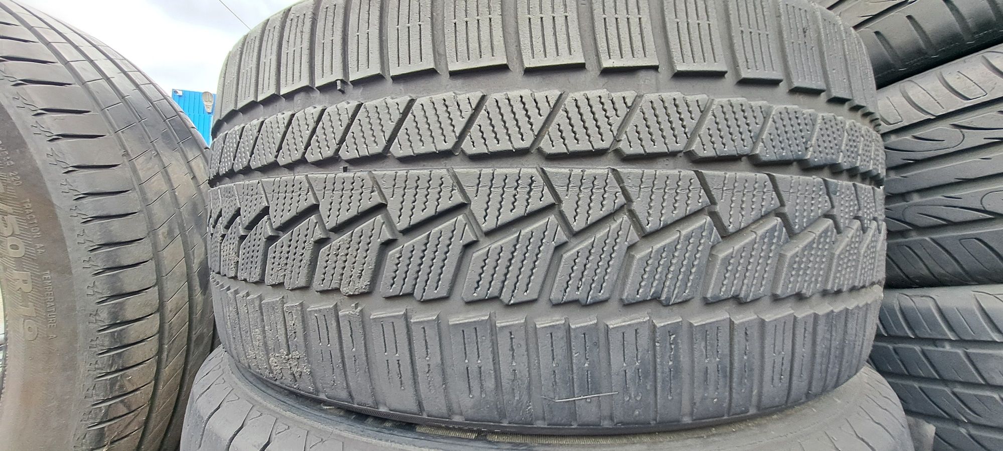 1 singura anvelopa iarna 235/35r20 Continental 2019 Montaj Gratuit