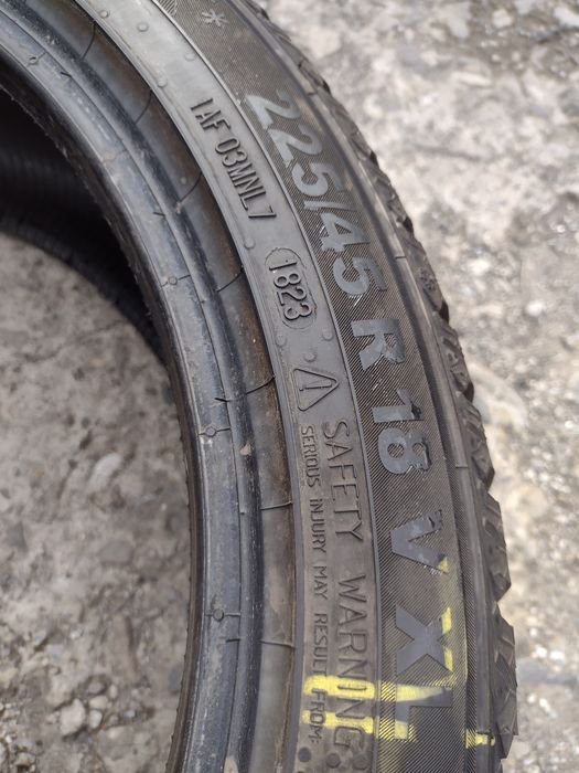 Почти нови 4бр.225/45/18 Semperit SG5 dot1823