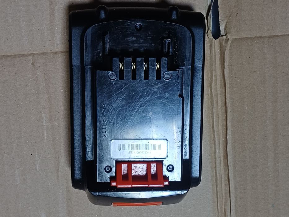 Baterie Black and Decker 18v 1,5A in stare buna
Este testata

#7