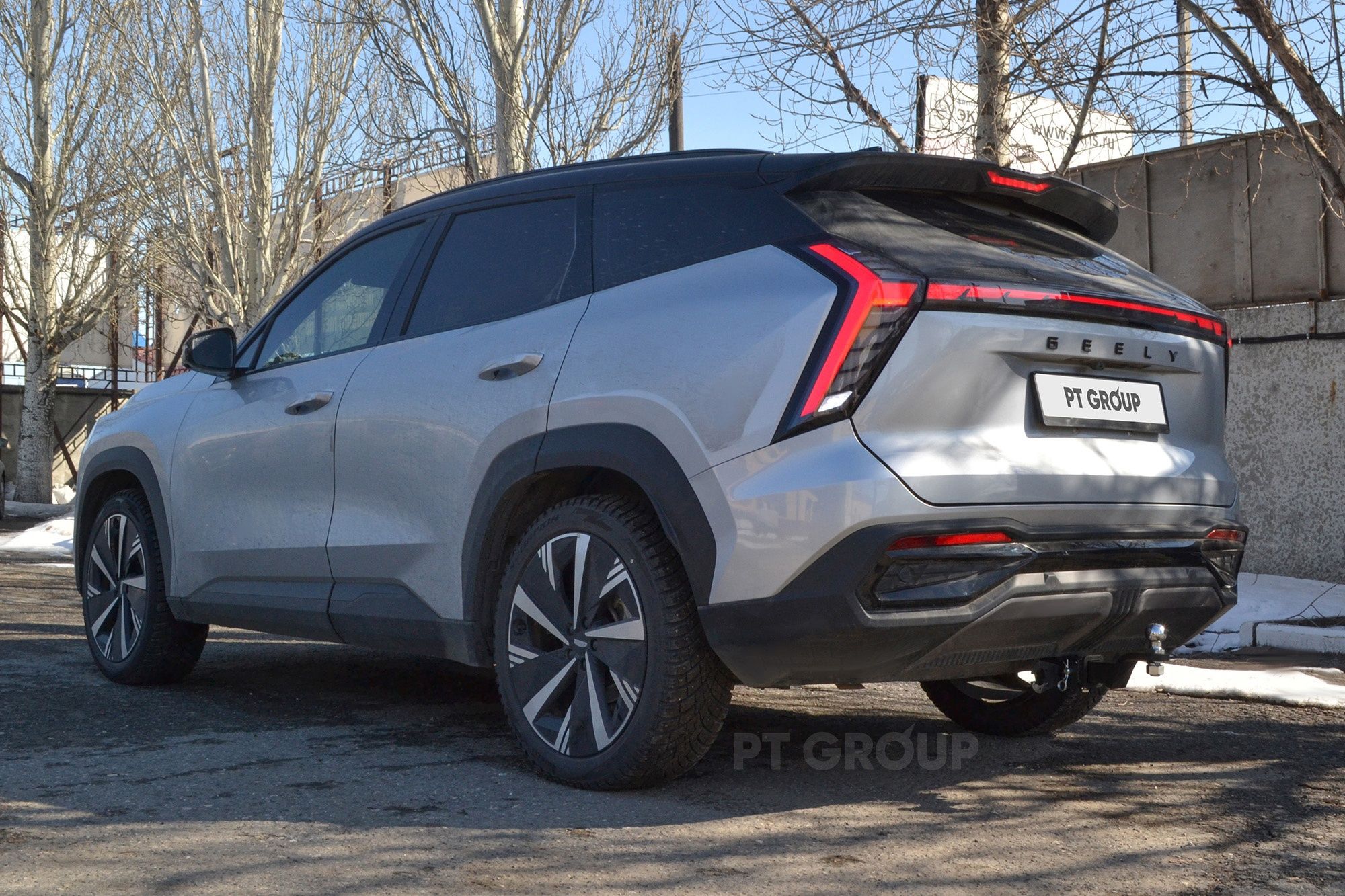 Фаркоп для Geely Atlas 2023 - н.в. съемный квадрат