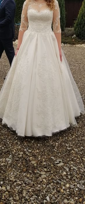 Vând rochie de mireasa