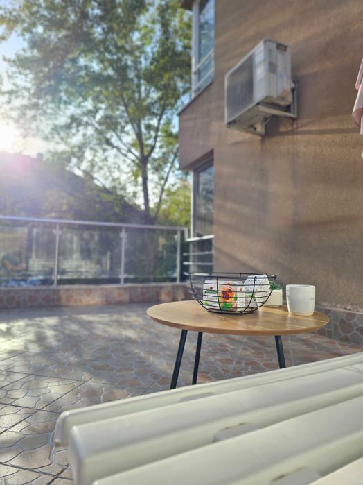 Семеен апартамент с две големи легла и подземем паркинг в кв. Витоша