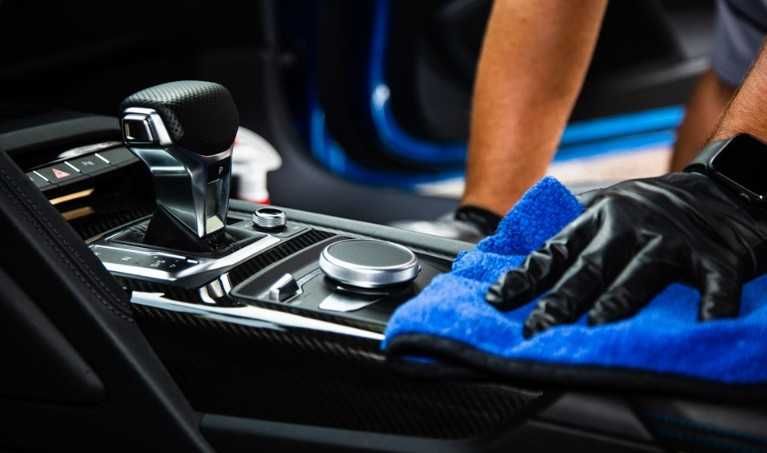 Oferim servicii de DETAILING AUTO la INTERIOR