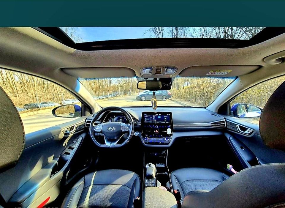 vand Hyundai Ioniq  Oct 2020 fulloption Facelift Full electric