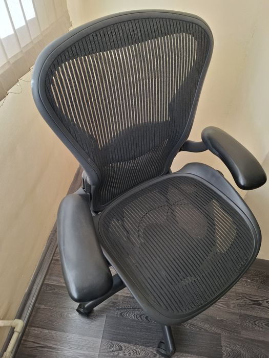 Herman Miller модел (Aeron)- ергономичен (работен) офис стол