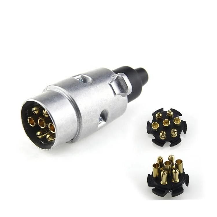 букса за ремарке мъжка 7 пина 12v метална amio-01255