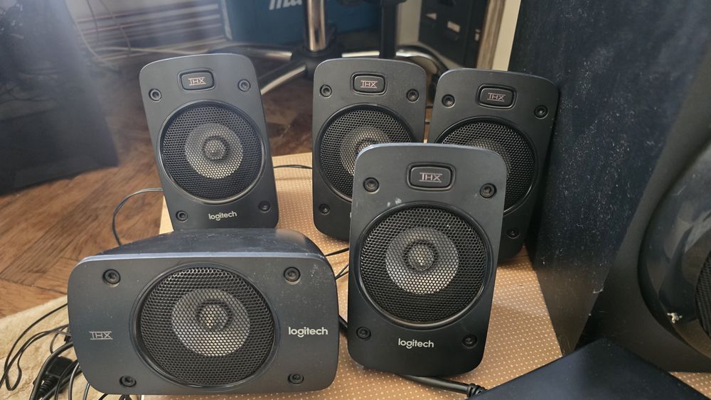 Boxe Logitech 5.1 Z906, 500W RMS