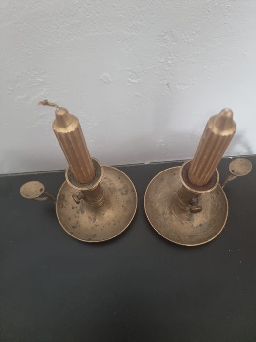 Sfesnice din bronz pereche