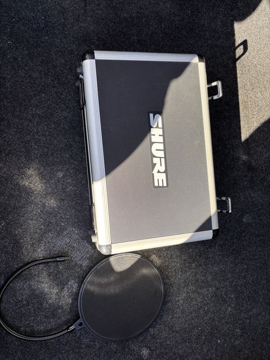 Професионален микрофон  SHURE