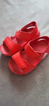 Sandale Adidas marimea 22