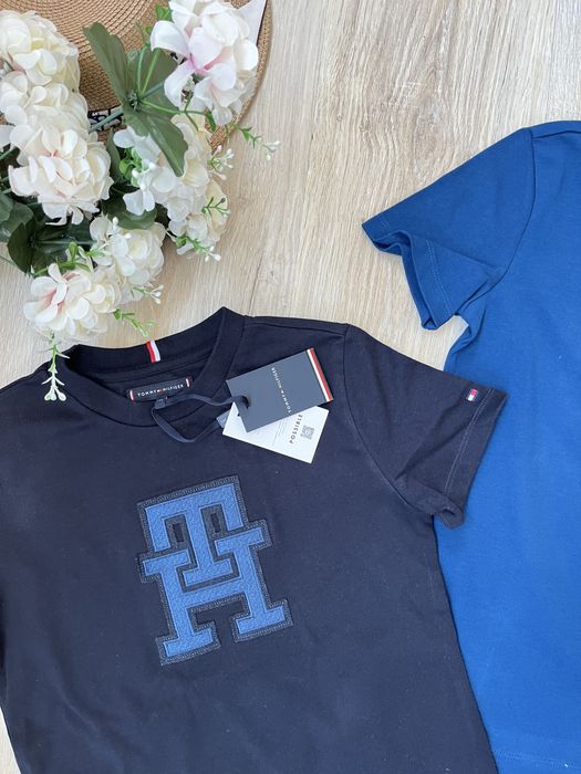 Tommy hilfiger блузки за момче 140размер