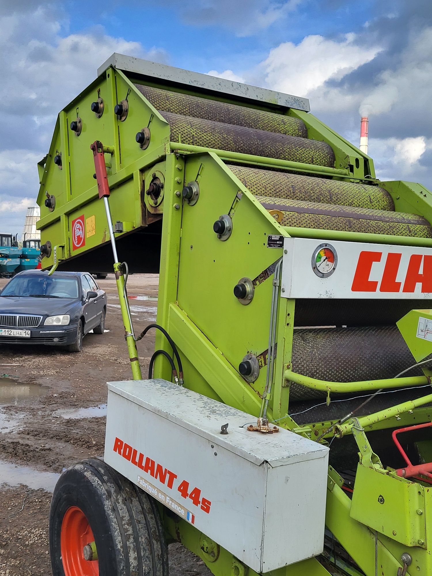 Пресс подборщик Claas rollant 44s