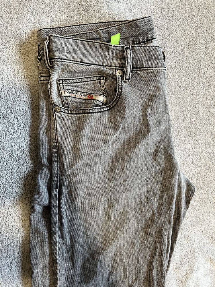 DIESEL дънки размер 33x30