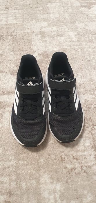 Детски маратонки адидас