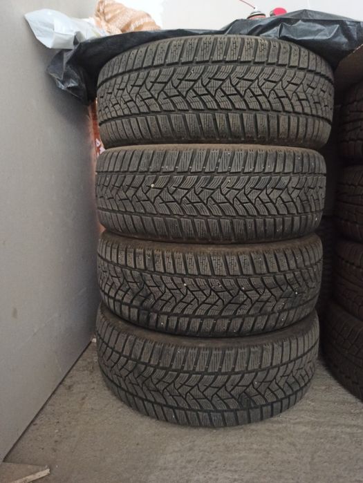 Зимни гуми за лек автомобил 205/55 R16