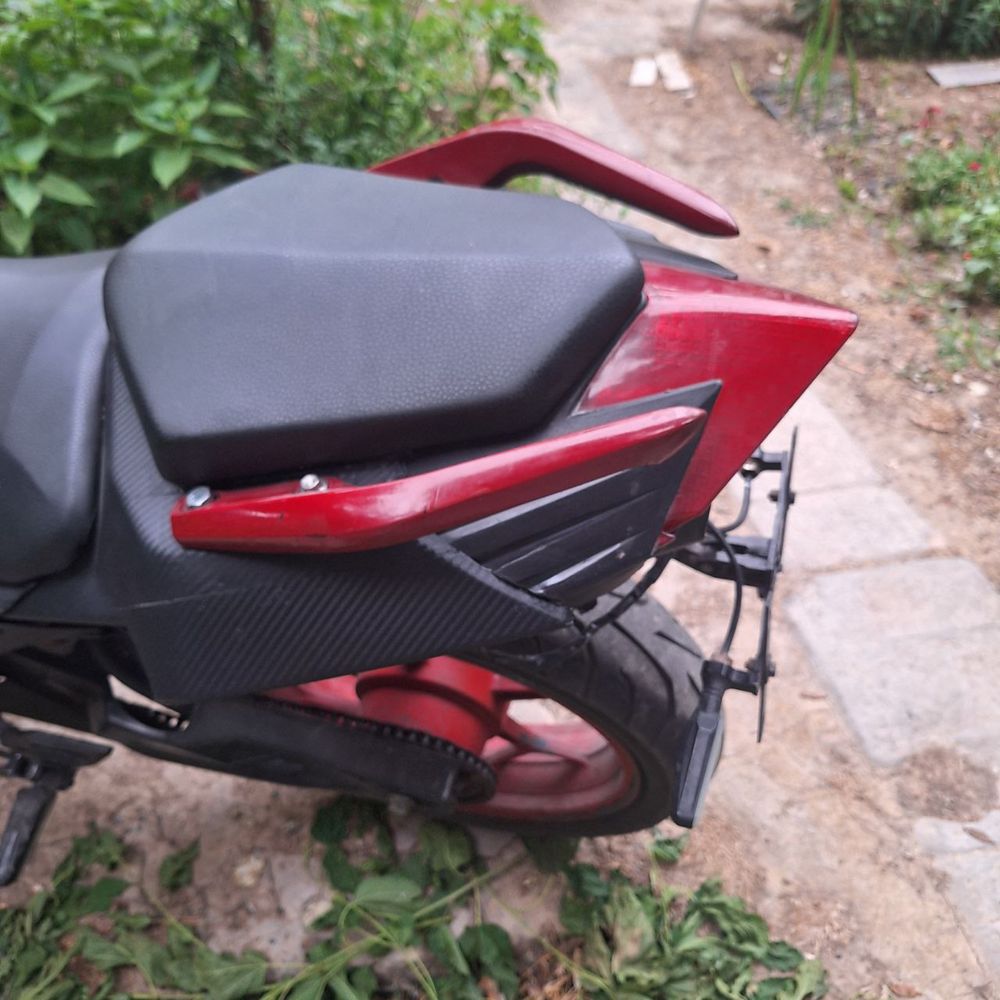Ducasu 250cc мотоцикл