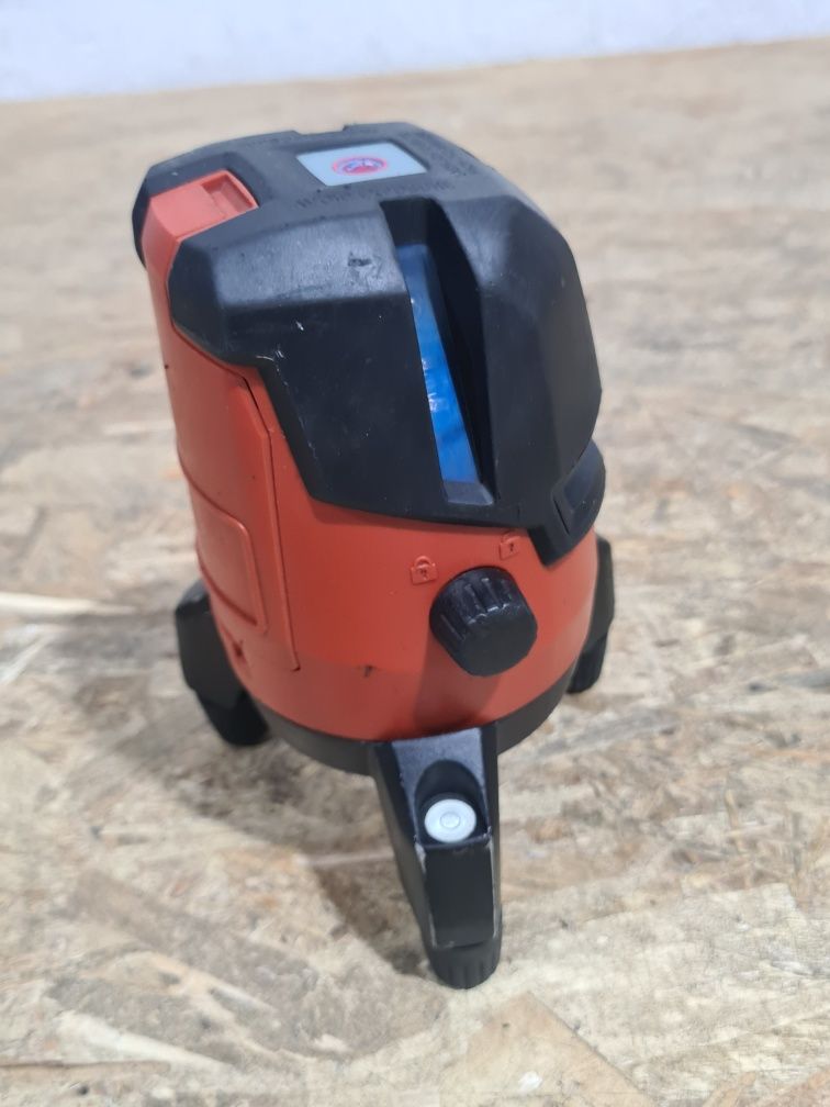 Laser vertical orizontal cruce Hilti PM4-M