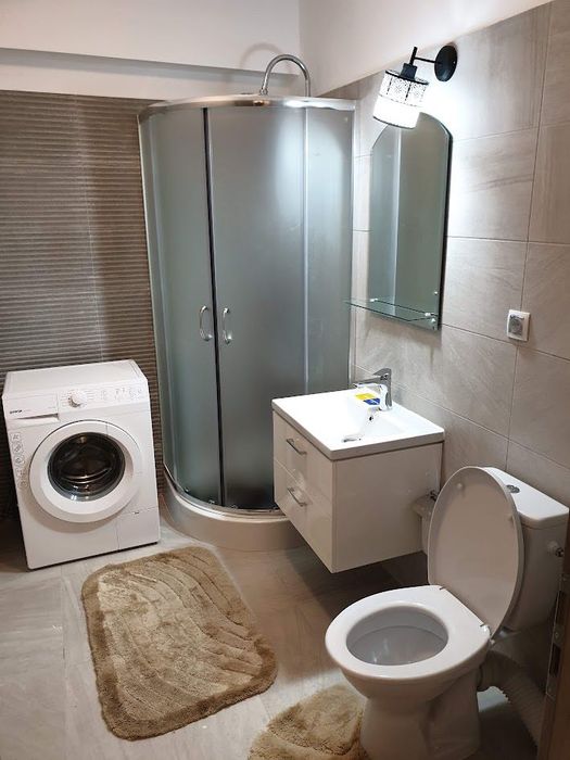 PF închiriez apt. 2 camere, 48.36 mp, etaj 2/7, cu parcare subterană