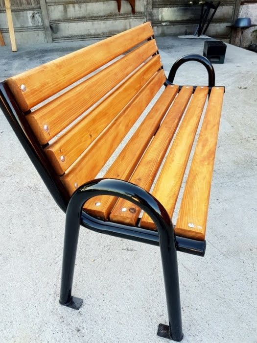 Banci pentru gradina si parcuri