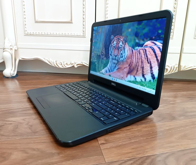 Ноутбук Dell WINDOWS 11 + Мышка.