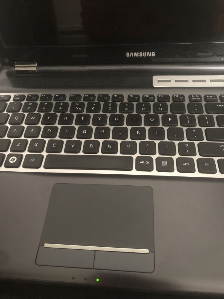Laptop Samsung I5