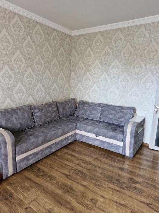 Сдаётся своя 4 х комнатная квартира