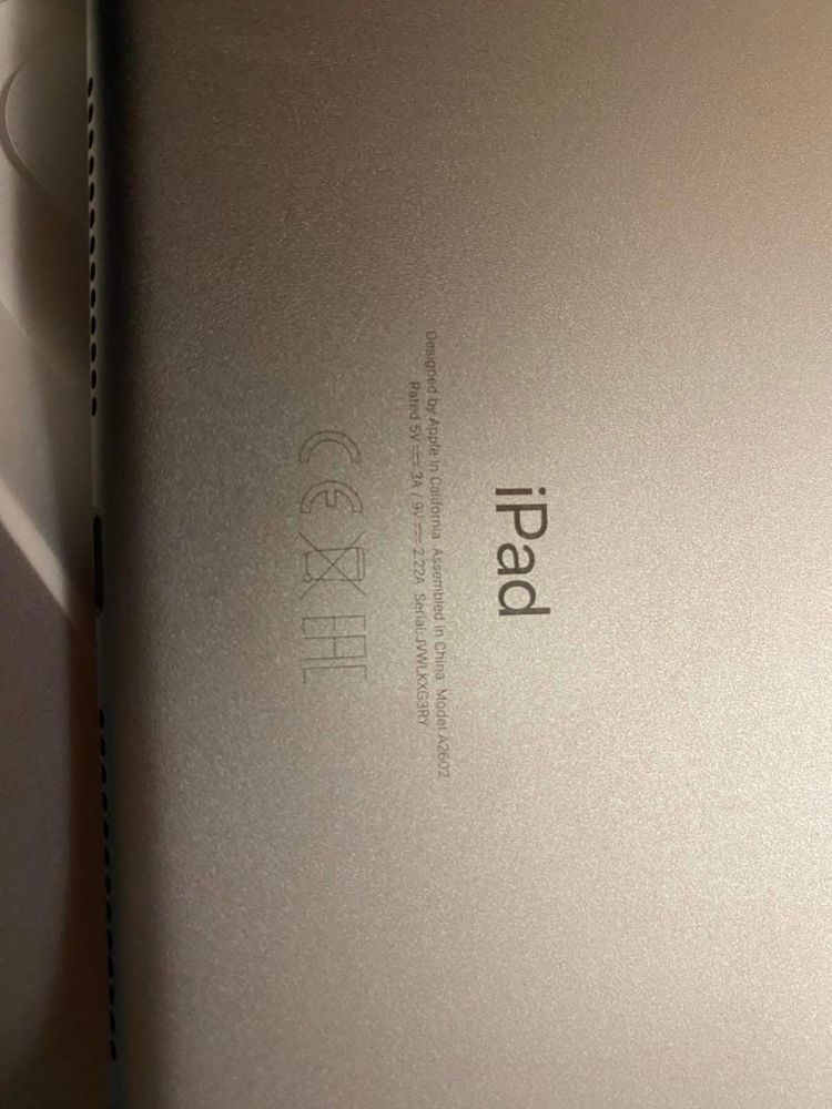 Таблет Apple IPAD 9th Gen 64GB Ios 17.5.1