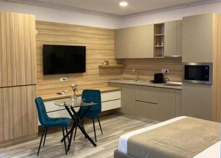Doua studiouri, zona cluburilor Mamaia Nord, investitie sigura!79.500E