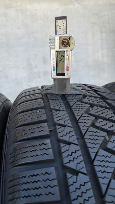 Зимни гуми 205 60 16 Continental