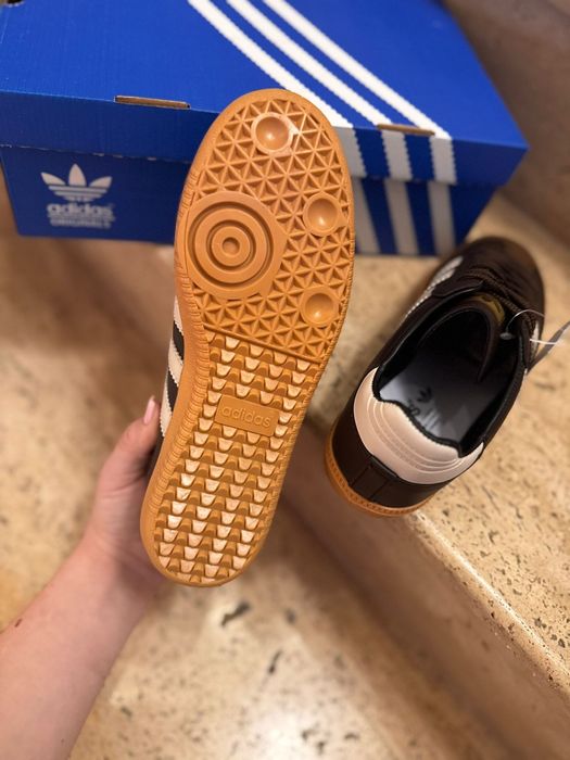 Уникални маратонки Adidas Samba