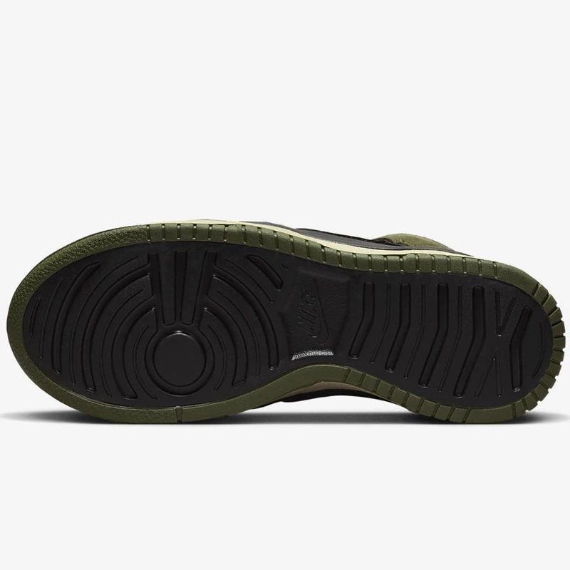 Дамски кецове маратонки Nike Dunk High up 37.5 номер