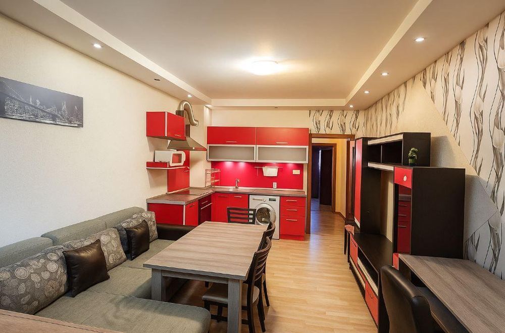 Двустаен апартамент в района на Младост!