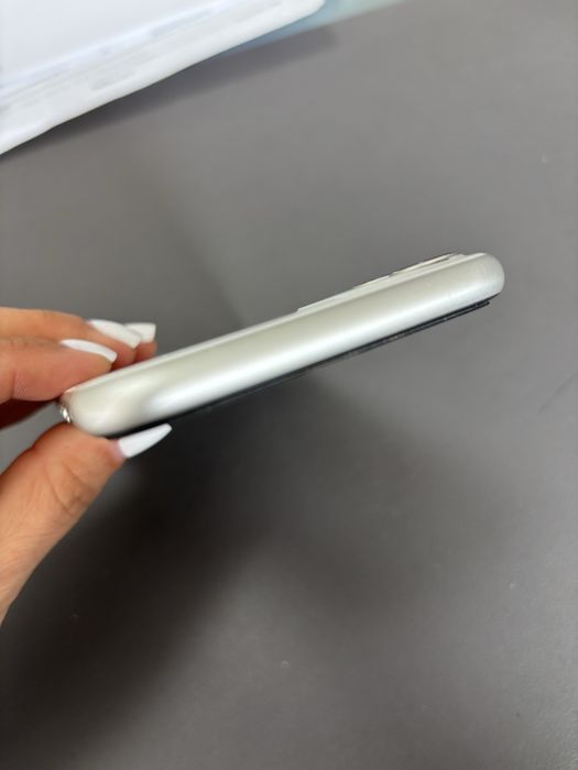 Vand iphone 11, 128 gb