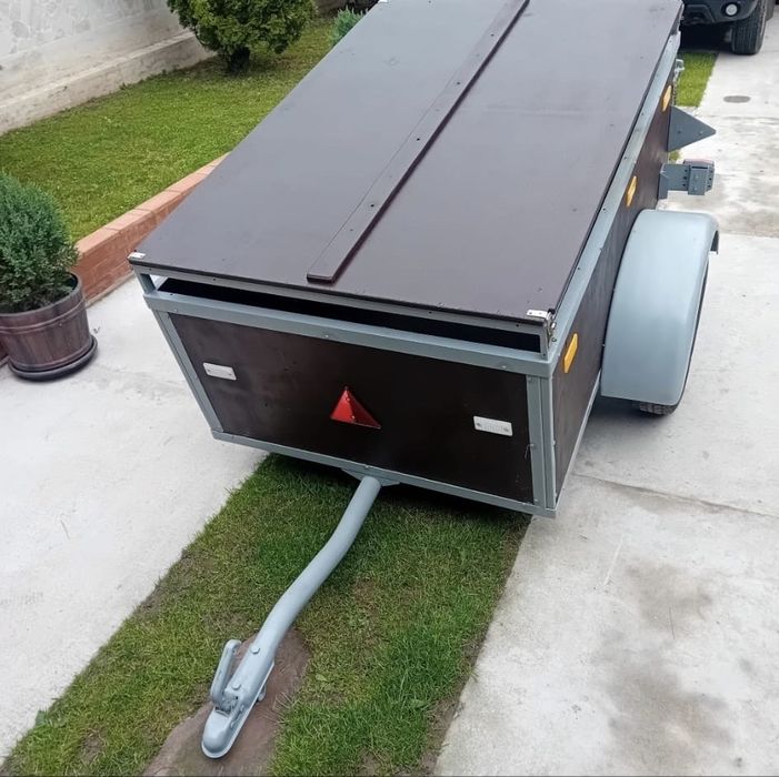 Vând remorcă/transport animale