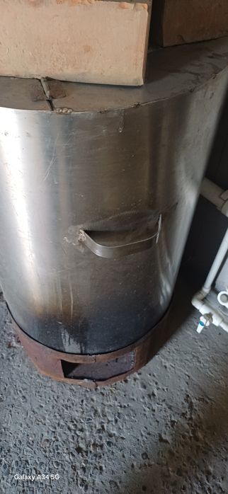 Samavar nerjavika 50-60 litr sotiladi