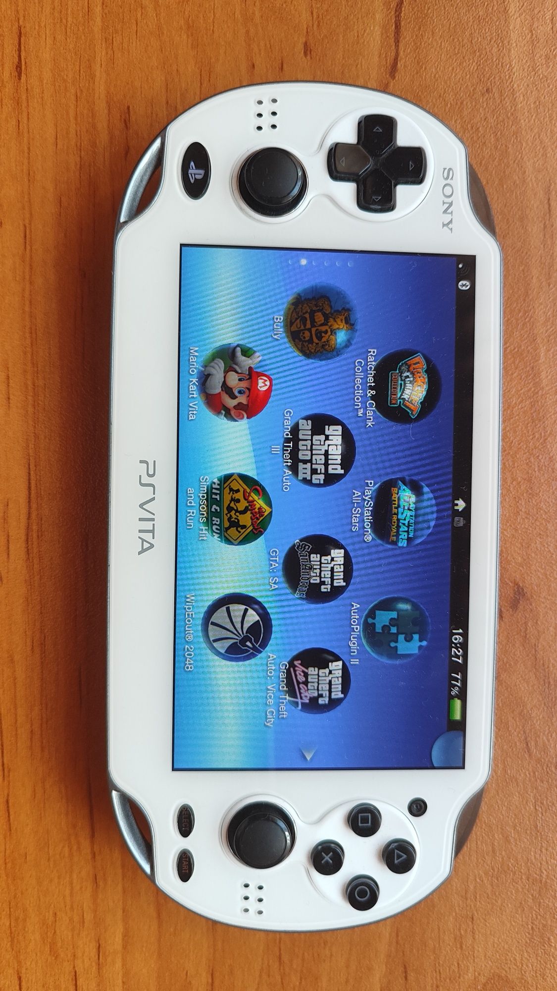 Ps Vita без драскотини