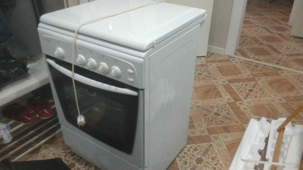 Газовая плита в отличном состоянии