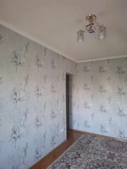 Квартира 4 комнатная Метро Хамза Продается 80кв.м