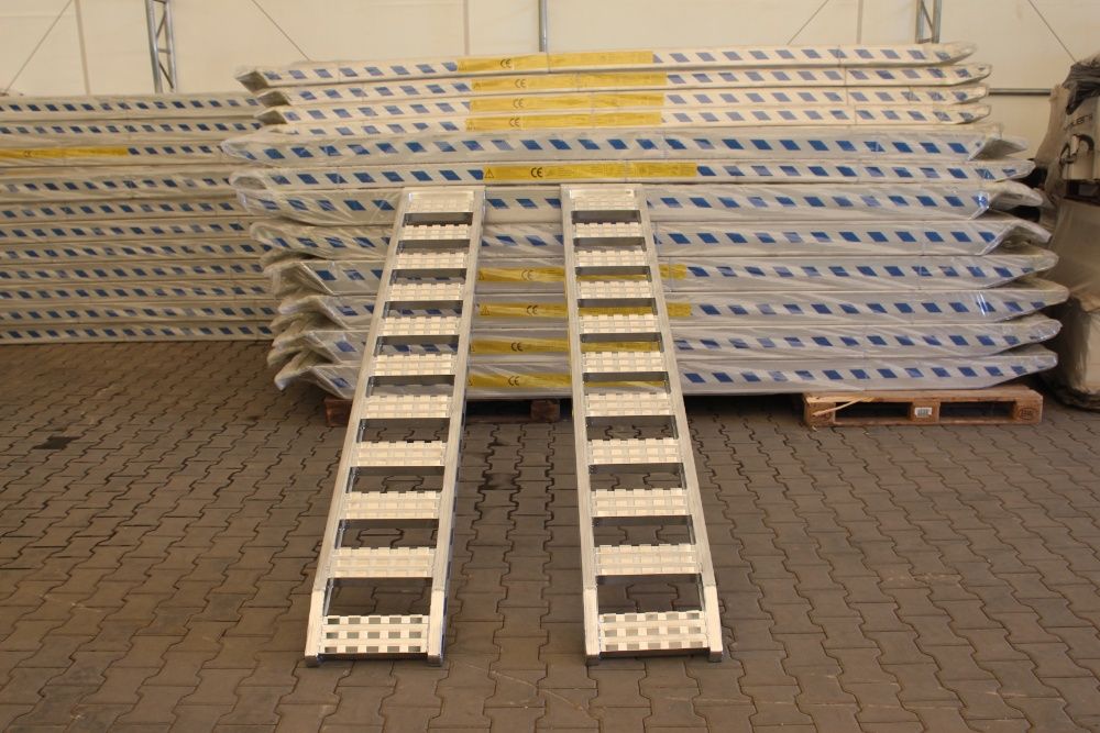 Rampe aluminiu pt incarcare utilaje,auto,moto,lize
