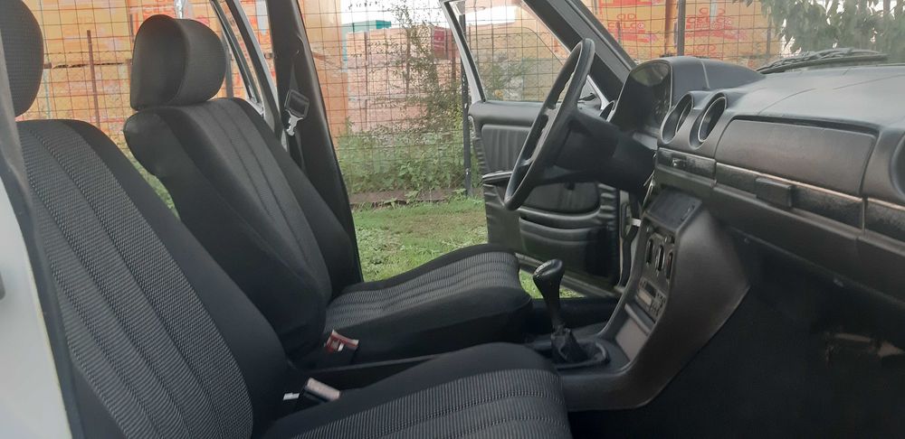 Mercedes , vehicul istoric