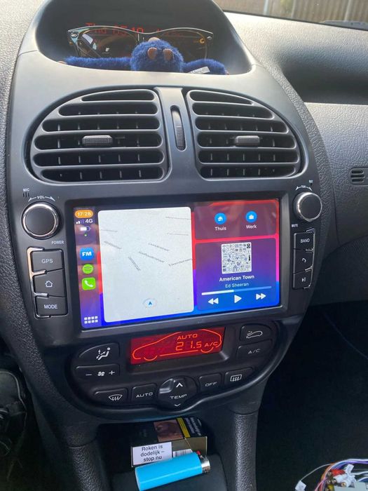 Navigatie Android 15 Peugeot 206 4GB RAM Carplay Android Auto QLed DSP
