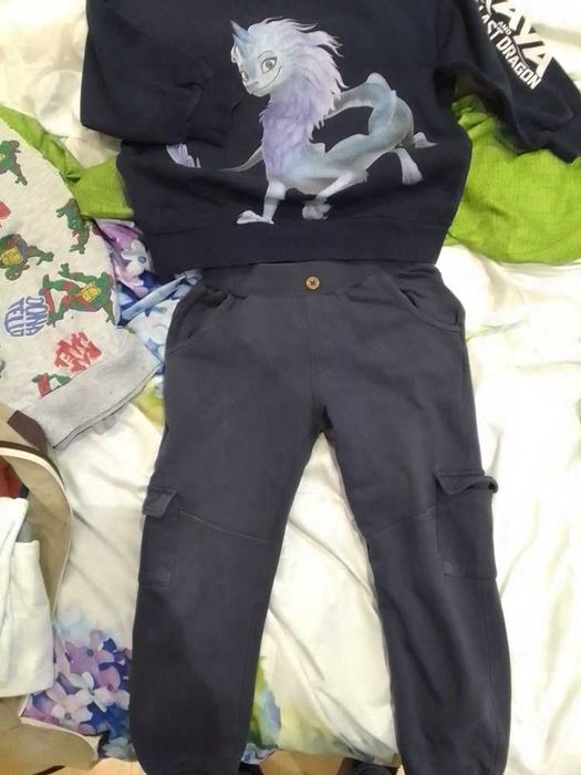 Екипи за момче на 5-6 г.-10 лв.