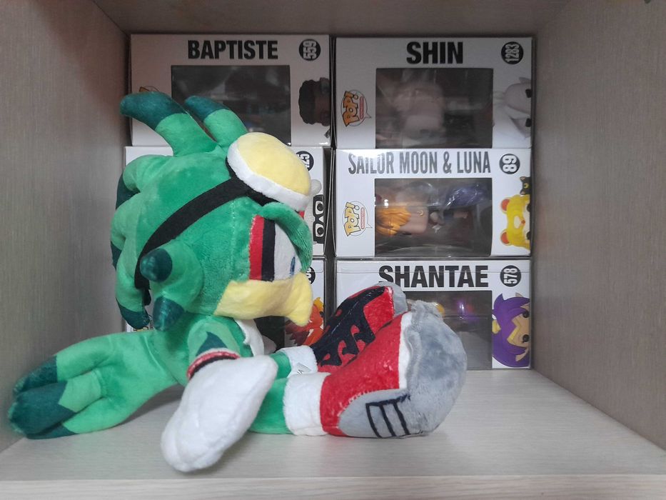 Jucarie Plus Joc Sonic the Hedgehog - Jet the Hawk