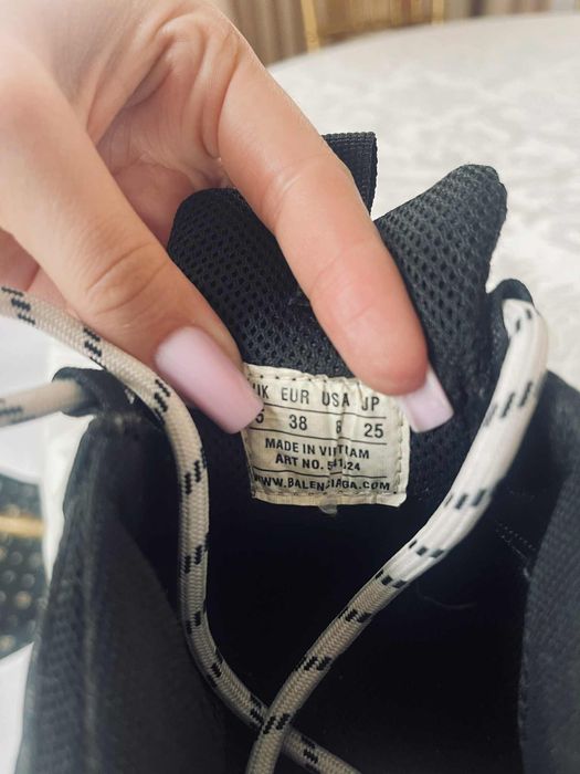 Adidasi balenciaga 1/1 cu originalul , mărime 38