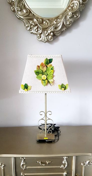 Veioza veche din alamă