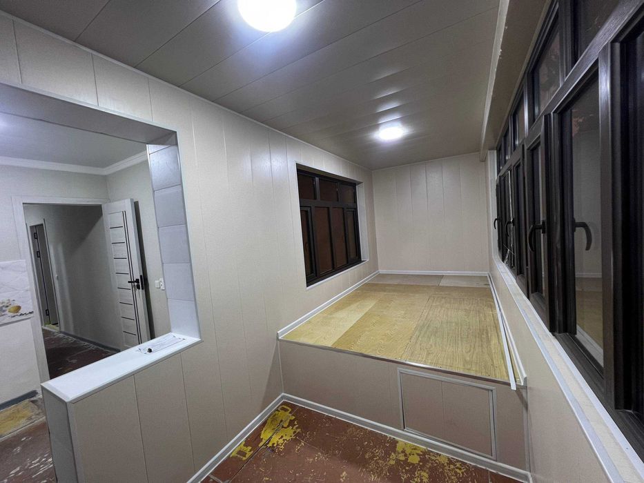 Продаётся 3-х комнатная квартира в городе Чирчик, своя.